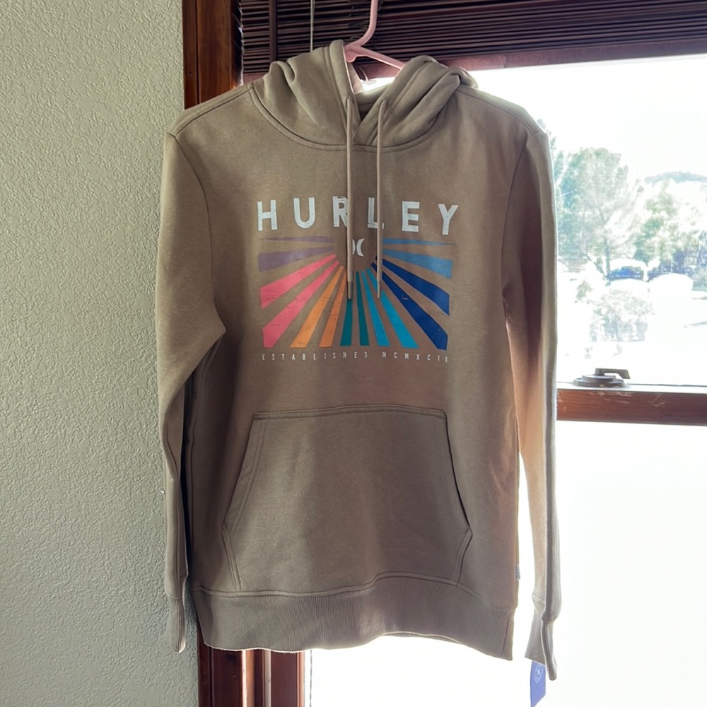 Brand New Hurley hoodie / Men’s Small / Neutral aesthetic